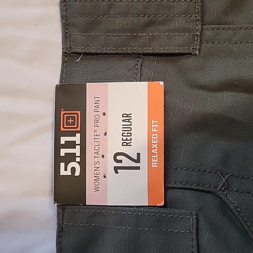 Womens Green Cargo Pants - Picture 5 of 5